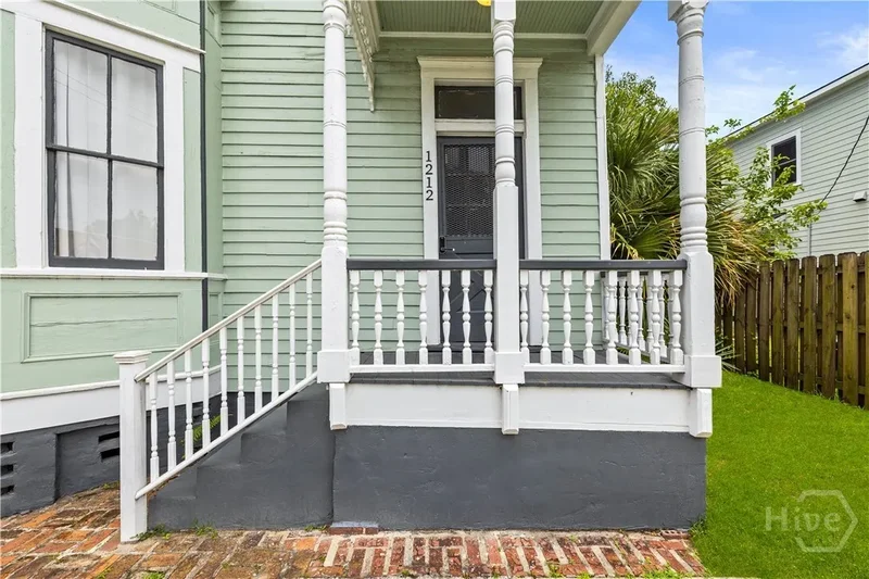 1212 Price Street, Savannah, Georgia, United States. - Photo 2