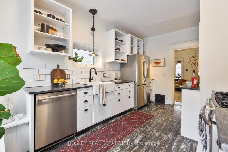 6 Westminster Avenue, Toronto, ON, M6R1N4, CANADA, Toronto, Ontario, Canada. - Photo 2