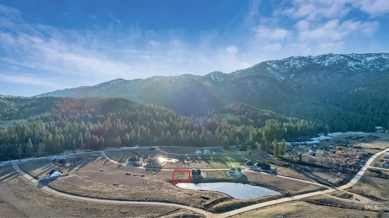 38 Singing Springs Way, Garden Valley, ID 83622, Garden Valley, Idaho, United States. - Photo 3