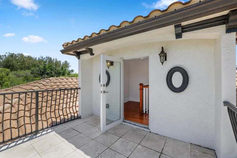 1030 Rhodes Villa Avenue, Delray Beach, Florida, United States. - Photo 69