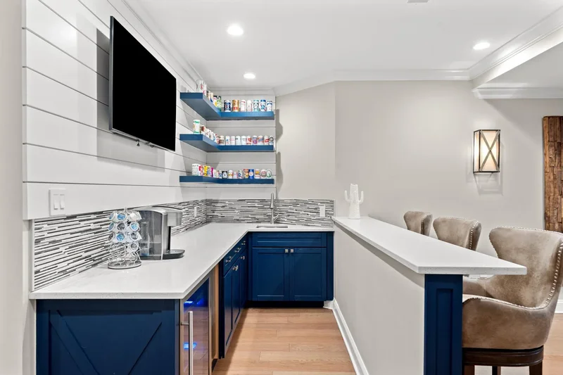 9200 Town Gate Lane , Bethesda, MD 20817, Bethesda, Maryland, United States. - Photo 47