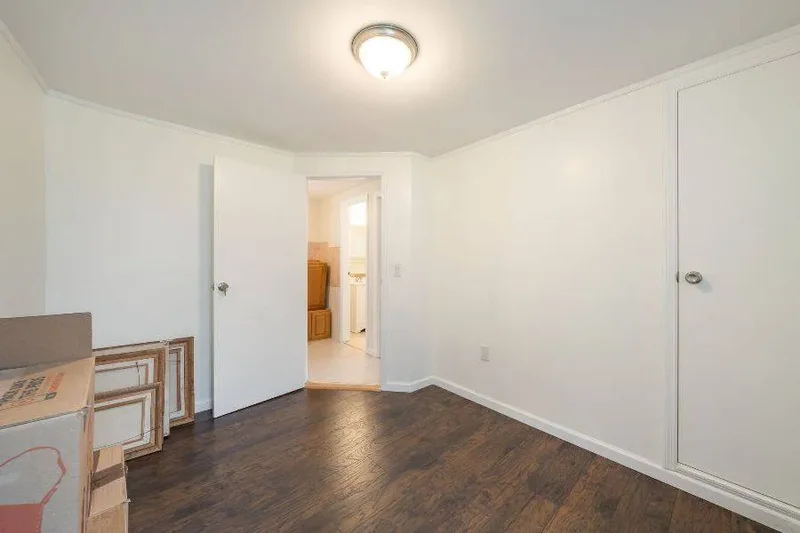 226-10 147th Avenue, New York, New York, United States. - Photo 5