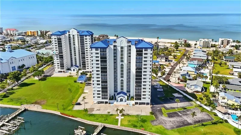 4753  1201, Fort Myers Beach, FL, United States. - Photo 15