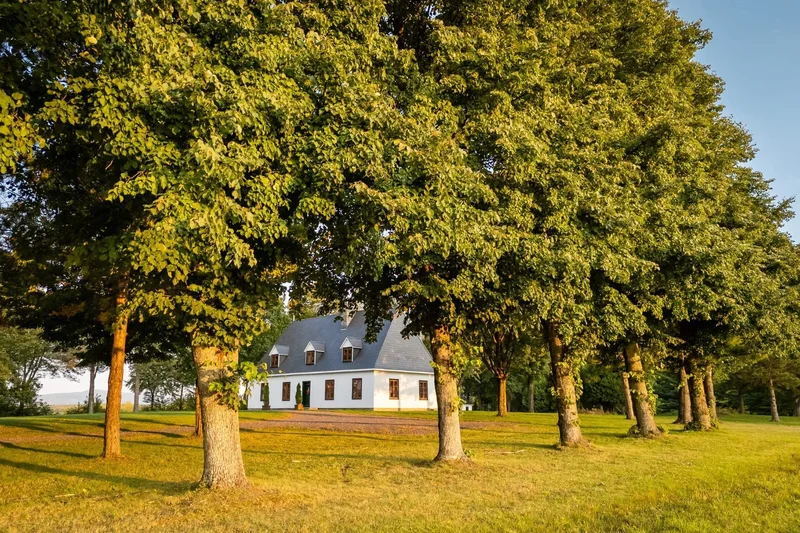 975 Boul. de Bromont, Bromont, Quebec, Canada. - Photo 68