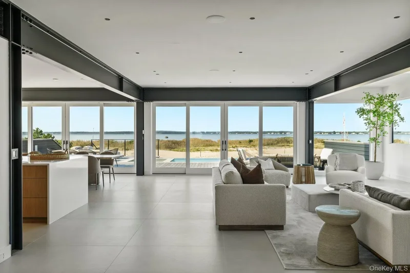 Residential in Westhampton Dunes