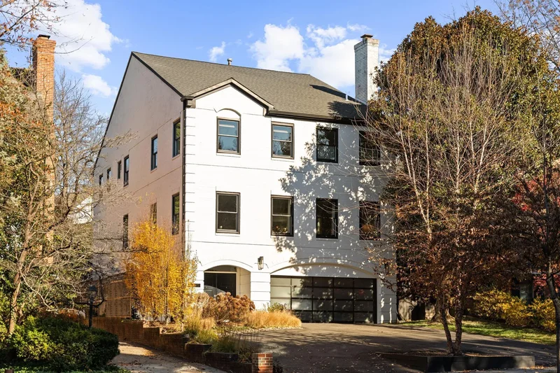 4725 Massachusetts Avenue Nw, Washington, Dc, 20016
