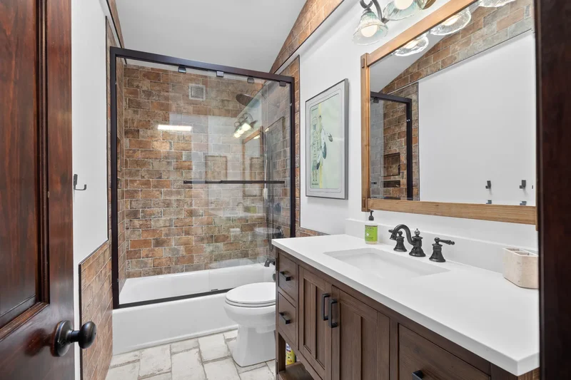661 Bay 6th Street, West Islip, NY 11795, West Islip, New York, United States. - Photo 20