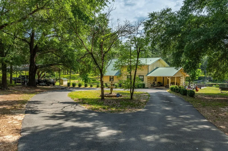 4869 Retta Lane, Crestview, FL 32536, Crestview, Florida, United States. - Photo 7