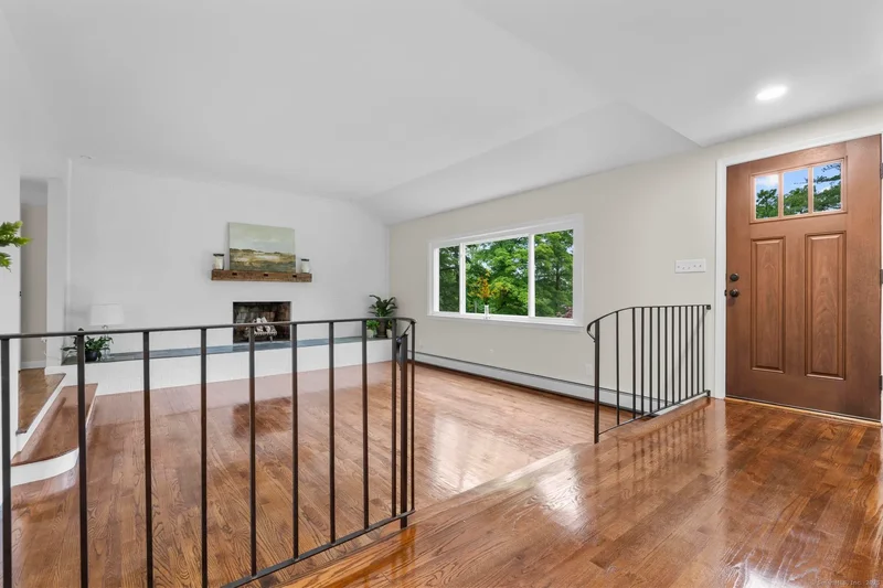 14 Pine Tree Lane, Avon, Connecticut, United States. - Photo 22