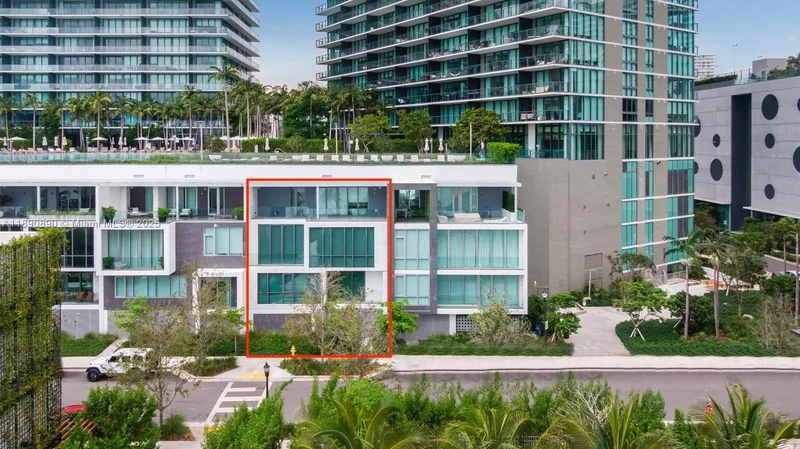 650 NE 32nd St BH7, Miami, Florida, United States. - Photo 5