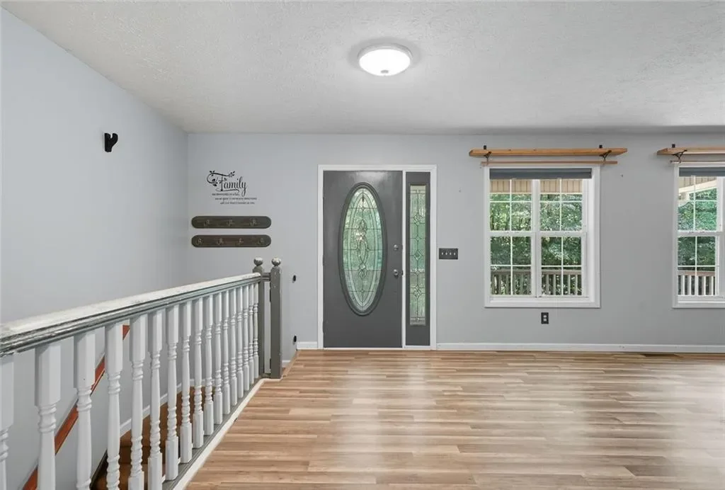 857 Jack Page Drive, Canton, Georgia, United States. - Photo 2