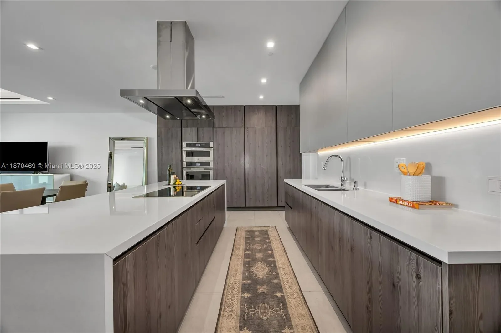 617 Almeria Ave, Coral Gables, Florida, United States. - Photo 14