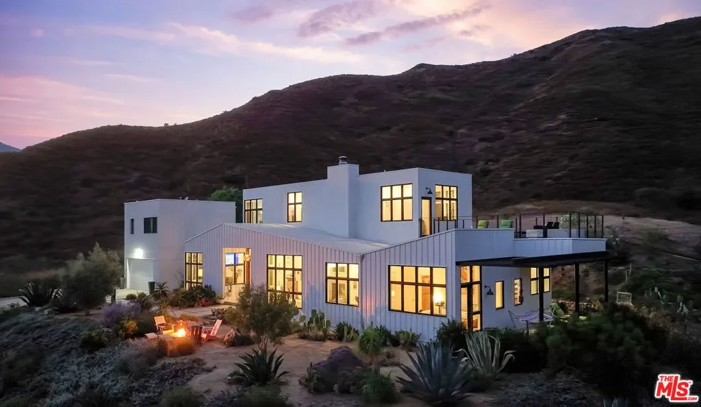 34067 Mulholland Highway, Malibu, California, United States. - Photo 38