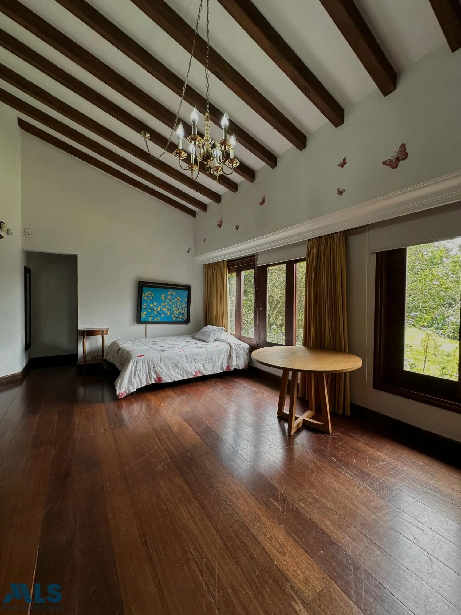 Gallery photo 10