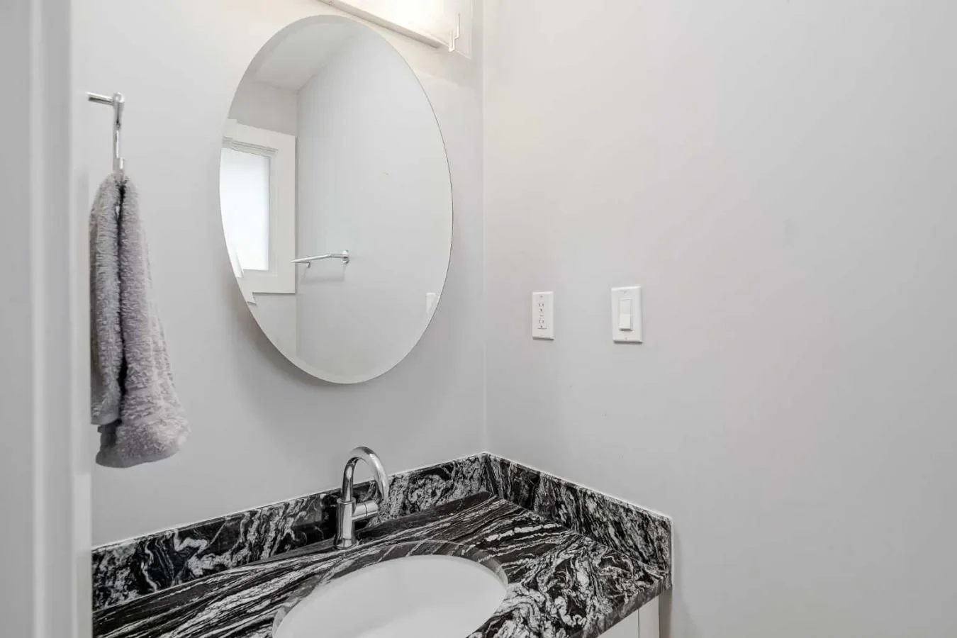 292148 Township Road 262A, Calgary, Alberta, Canada. - Photo 2