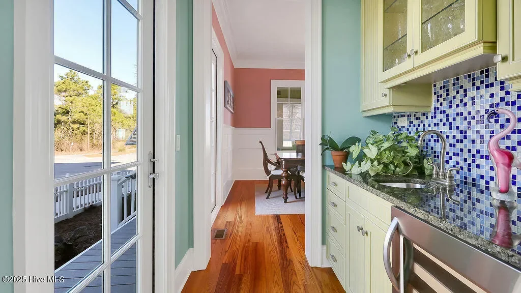 807 North Carolina Avenue, Carolina Beach, North Carolina, United States. - Photo 13