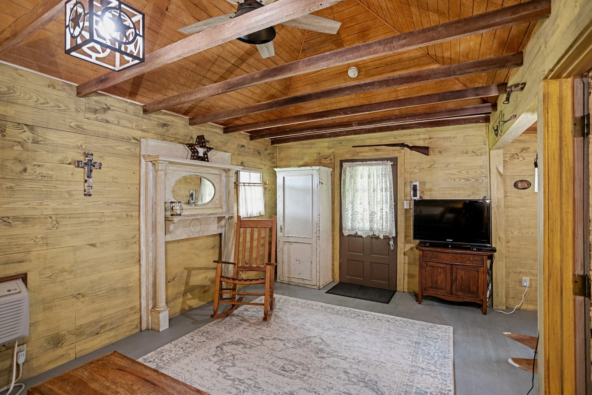 Gallery photo 4