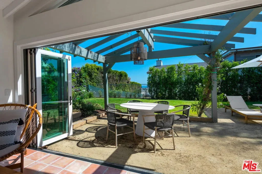 31562 Broad Beach Road, Malibu, California, United States. - Photo 7