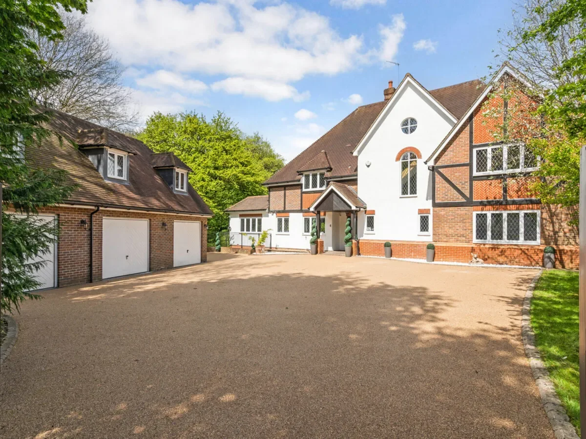 Burgess Wood Grove, Beaconsfield, HP9, Beaconsfield, England, United Kingdom. - Photo 14