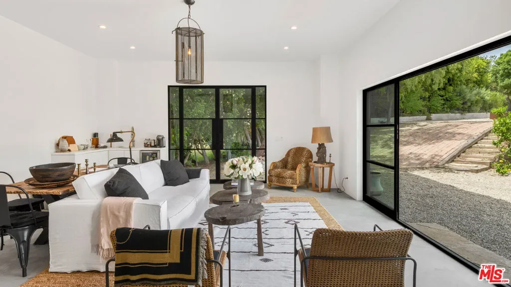27860 Winding Way, Malibu, California, United States. - Photo 36