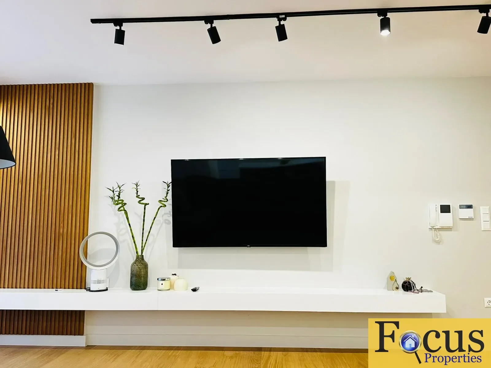 Gallery photo 4
