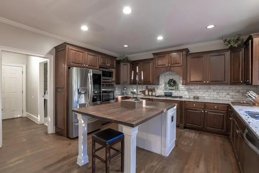 1041 Windermere Crossing, Cumming, Georgia, United States. - Photo 12
