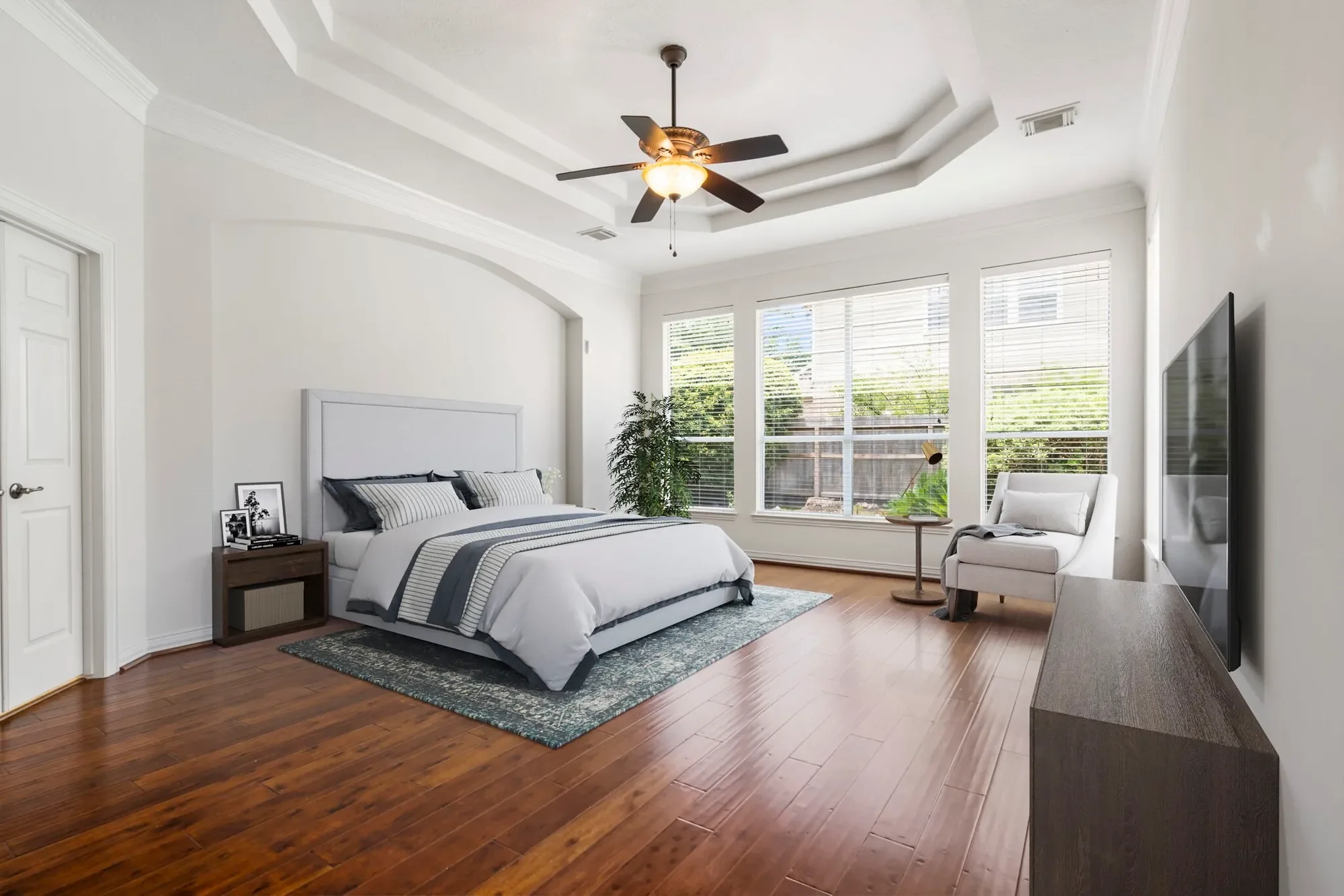 187 E Lansdowne Circle, The Woodlands, TX 77382, The Woodlands, Texas, United States. - Photo 21