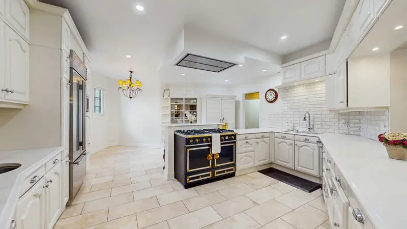 570 Hathaway Circle, Lake Forest, IL, 60045, USA, Lake Bluff, Illinois, United States. - Photo 10