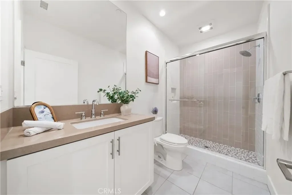 121 Tall Reed, Irvine, California, United States. - Photo 9