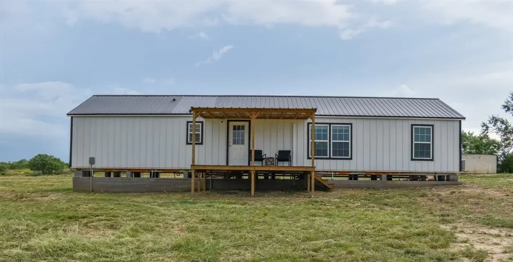 1025 FM 765, Lohn, Texas, United States. - Photo 16