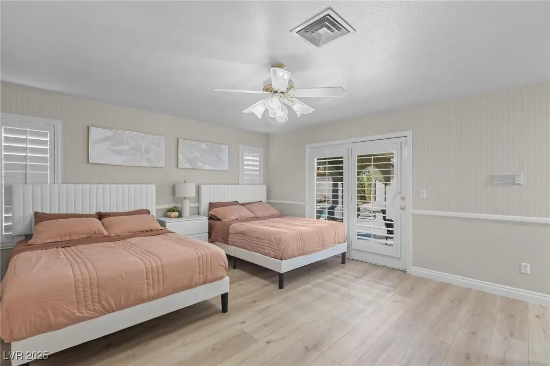 7471 Darby Avenue, Las Vegas, Nevada, United States. - Photo 50