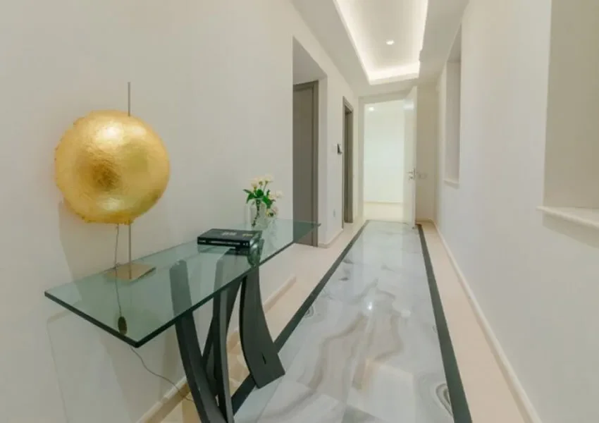 Gallery photo 5