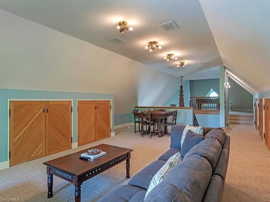 730 21st AVE, Naples, FL, 34102, USA, Naples, Florida, United States. - Photo 19