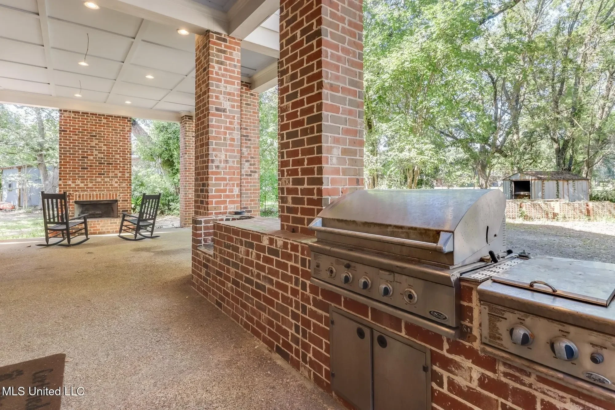 726 Wiggins Circle, Pascagoula, MS 39581, Pascagoula, Mississippi, United States. - Photo 32