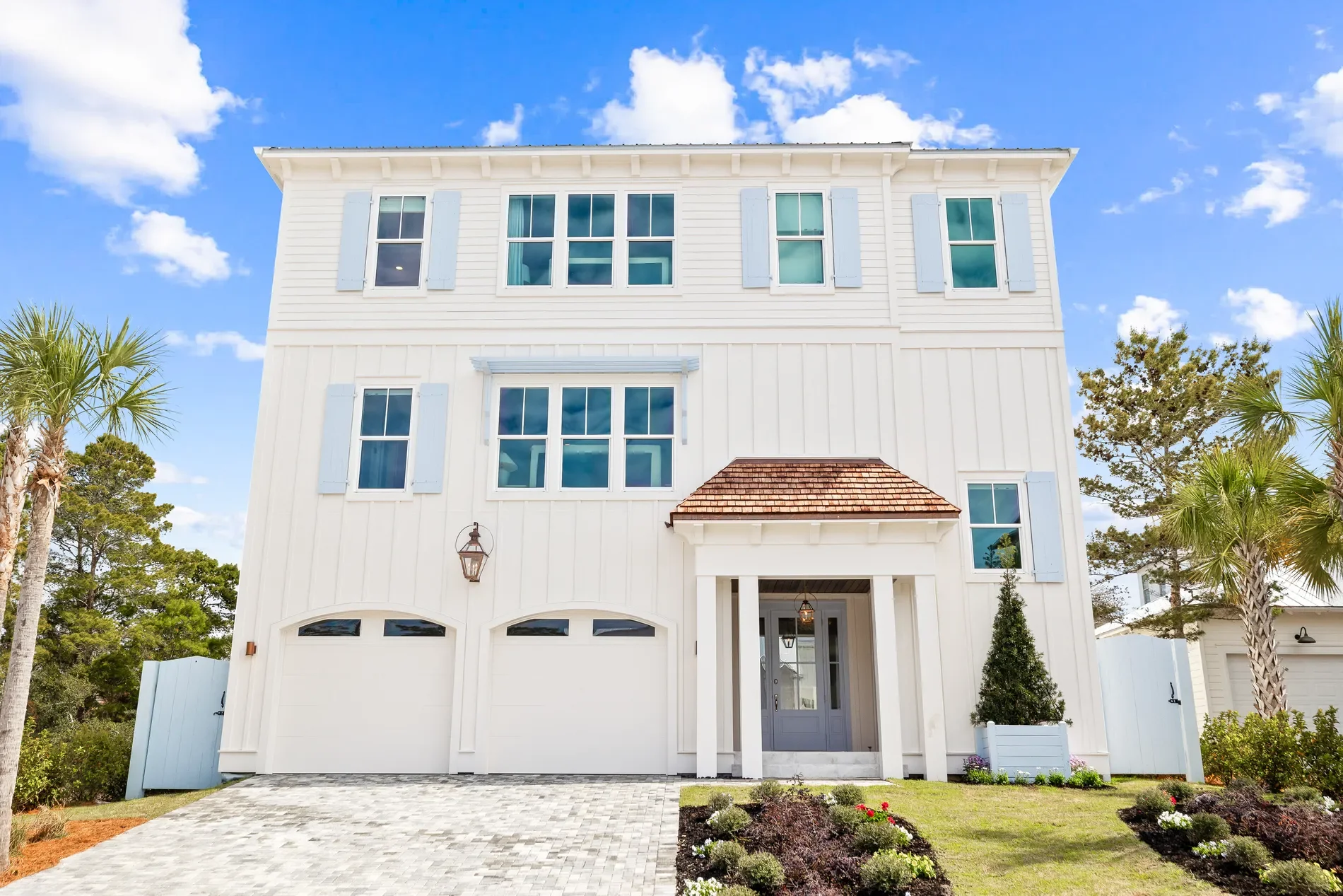 Exterior photo 2