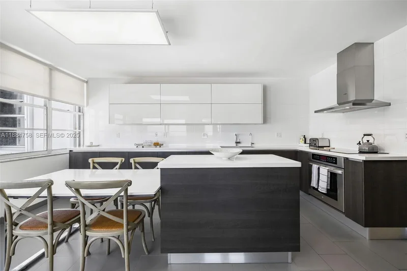 5660 Collins Ave 8D, Miami Beach, Florida, United States. - Photo 12