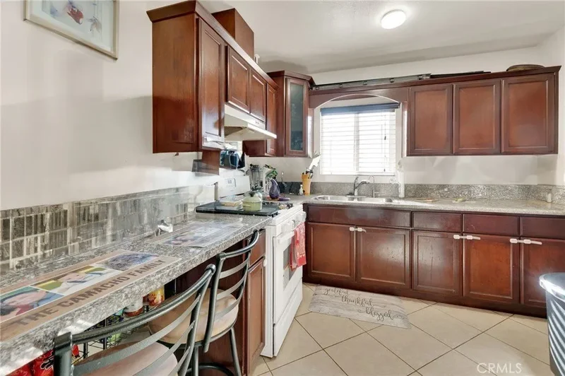 921 Esperanza Street, Los Angeles, CA 90023, Los Angeles, California, United States. - Photo 30