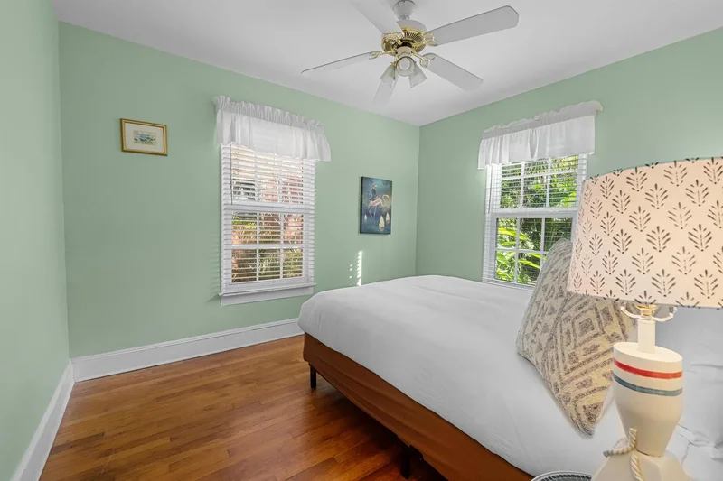 1608 Lake Avenue, West Palm Beach, Florida, United States. - Photo 47