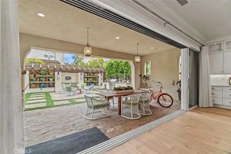 208 Radial, Irvine, California, United States. - Photo 41