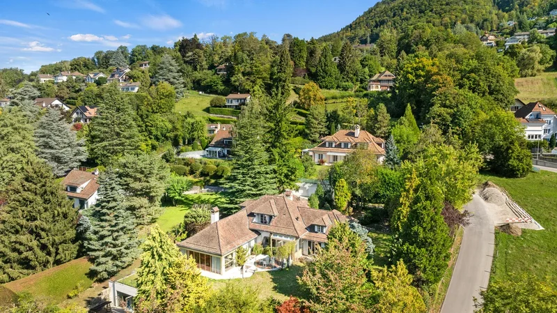 Blonay - Saint-Légier, Vaud, Switzerland. - Photo 15