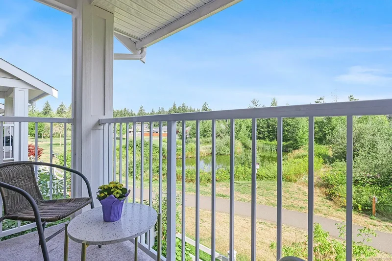 700 Lancaster Way 38, Comox, British Columbia, Canada. - Photo 8