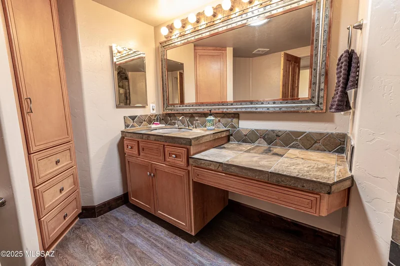 11484 N 1st Avenue, Oro Valley, AZ 85737, Oro Valley, Arizona, United States. - Photo 36