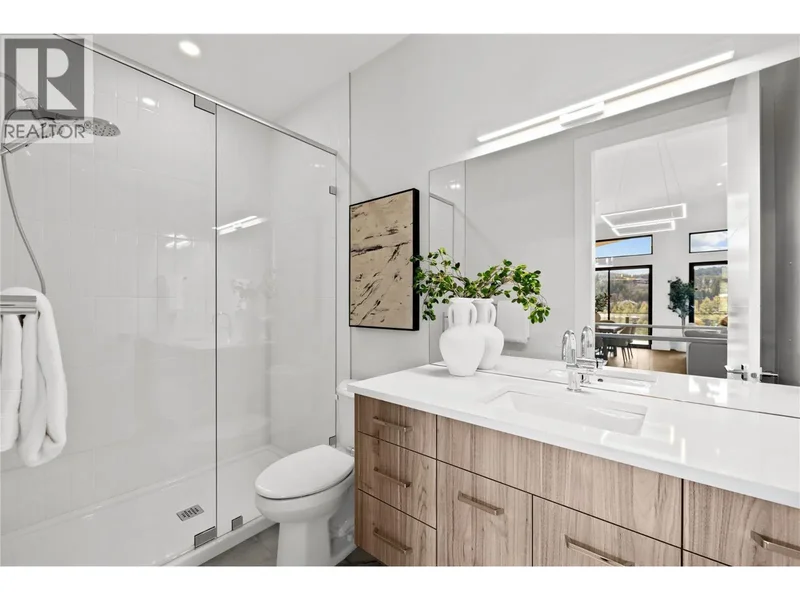 189 Wildsong Crescent, Vernon, BC, V1H2J4, CANADA, Vernon, British Columbia, Canada. - Photo 5
