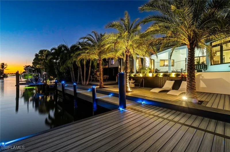1506 Jewel Box Avenue, Naples, Florida, United States. - Photo 42