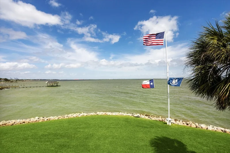 102 S R Street, La Porte, TX 77571, La Porte, Texas, United States. - Photo 33