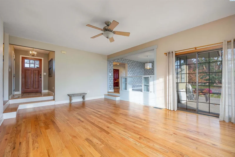 10240 Van Belle Road, Sunnyside, WA 98944, Sunnyside, Washington, United States. - Photo 4