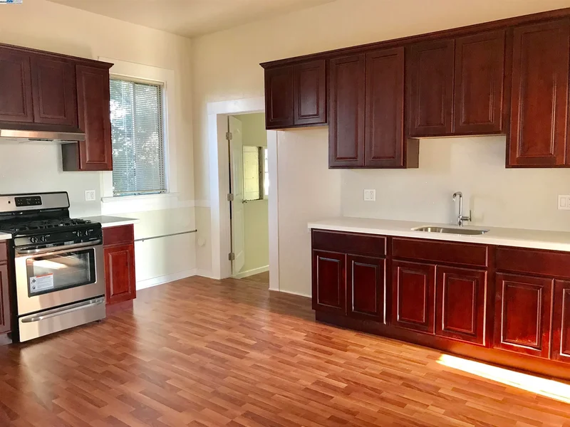 1707 Lincoln Ave, Alameda, California, United States. - Photo 24