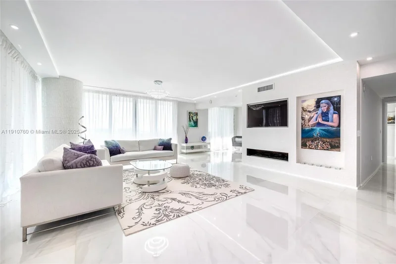 330 Sunny Isles Blvd, Golden Beach, Florida, United States. - Photo 11