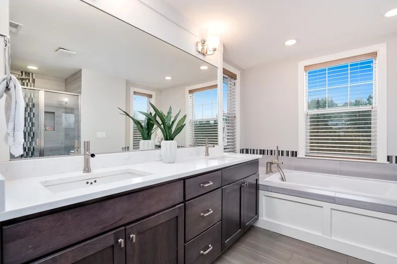 23800 SE 45th Terrace , Sammamish, WA 98029, Sammamish, Washington, United States. - Photo 20