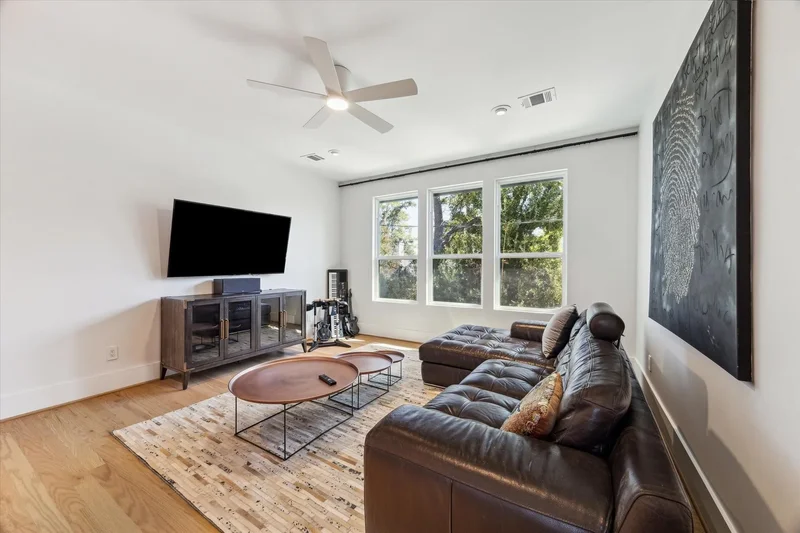 5406 Woodway Drive, Houston, Texas, United States. - Photo 4